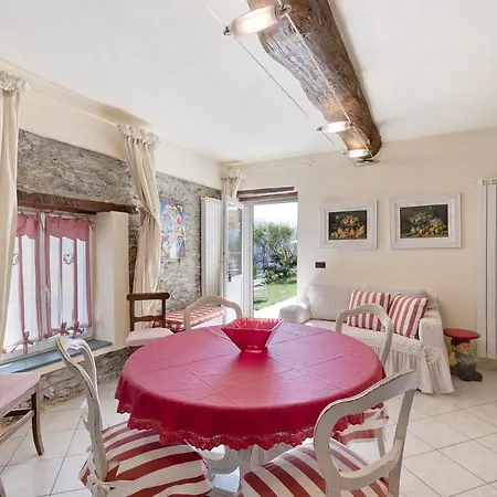 Casa Dei Tigli בית נופש Ormea