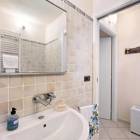 Casa Dei Tigli 度假居 *