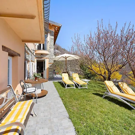 Casa Dei Tigli Feriehus *