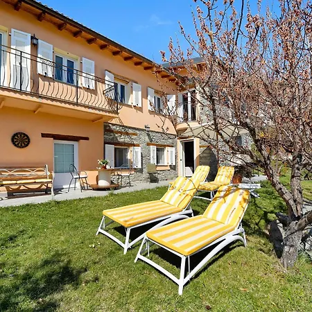Casa Dei Tigli Feriehus *